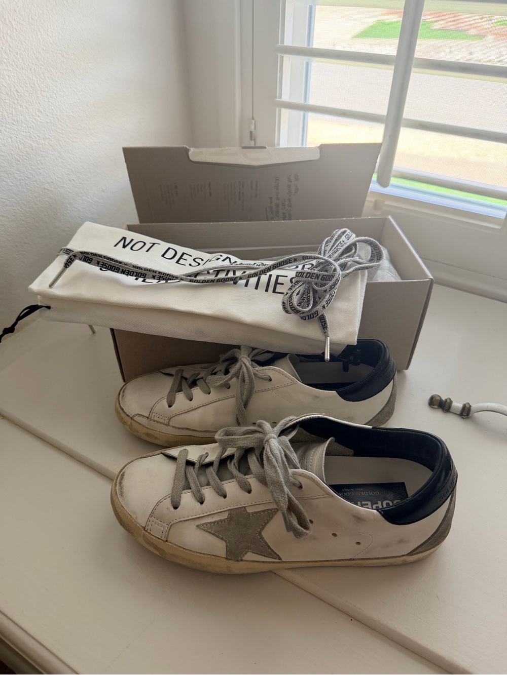 Golden Goose - Picture 2 of 5